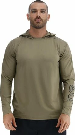 TYR SunDefense Hooded Shirt - Men's -Outdoor Product Sales 03d34f84 d412 4a64 abfc c8d40133acba