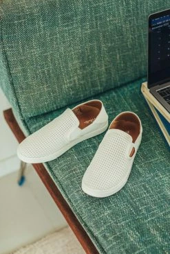 OluKai Pehuea Shoes - Women's -Outdoor Product Sales 28120d9e 4730 4242 ad8f d759cd99ebc5