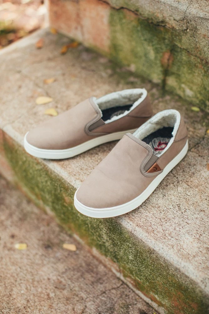 OluKai Pehuea Heu Shoes - Women's 5 OluKai Pehuea Heu Shoes - Women's - Image 5