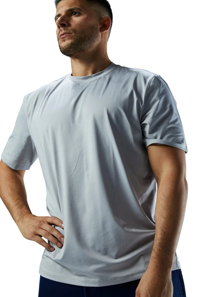 TYR SunDefense Shirt - Men's 1 TYR SunDefense Shirt - Men's