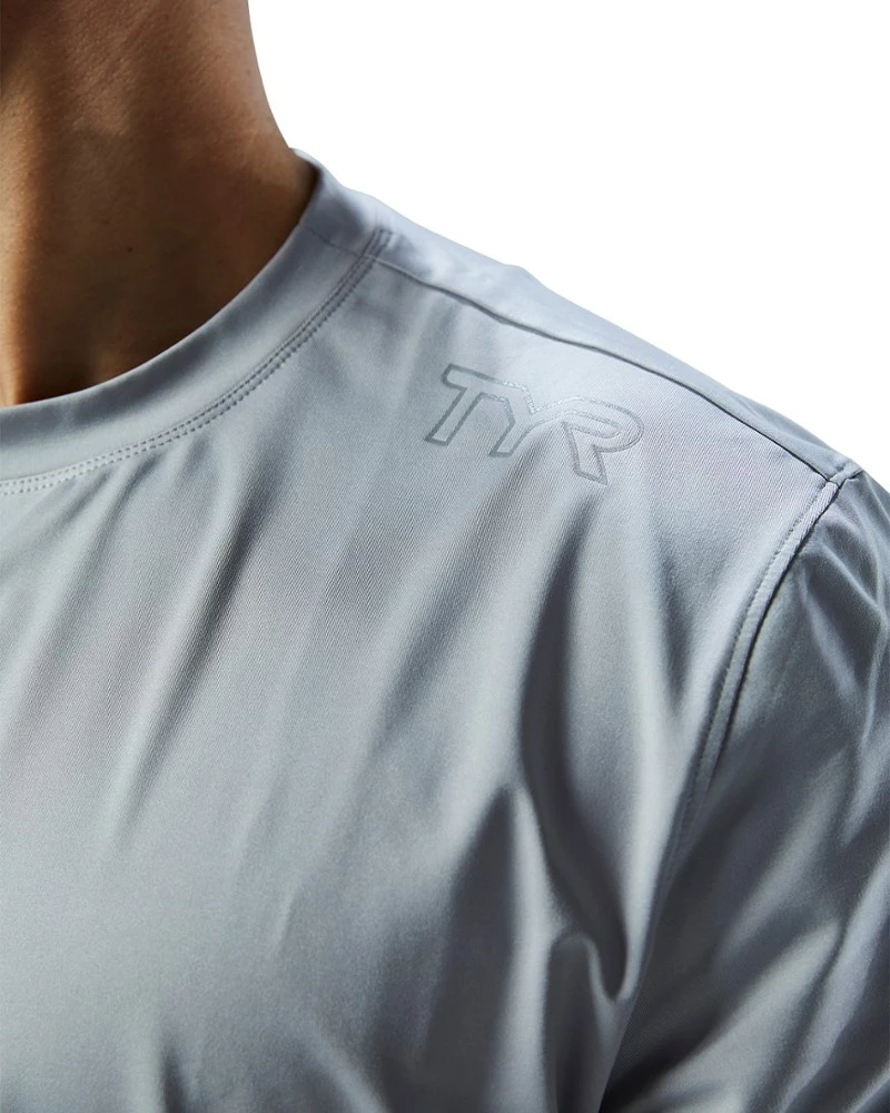 TYR SunDefense Shirt - Men's 6 TYR SunDefense Shirt - Men's - Image 6