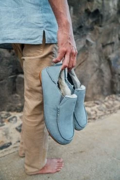 OluKai Kipuka Hulu Slippers - Men's -Outdoor Product Sales eba2813c db4e 468f 95ed 6ea58f2294ea